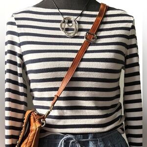 The GAP XS Modern Tee | Dark Navy & White Stripe Cozy Stretchy Long Sleeve Top